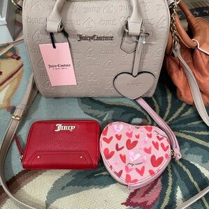 JUICY COUTURE 1 ZIPPY 1 COIN PURSE.  AND 2 OTHER  PURSES SALE SALE
